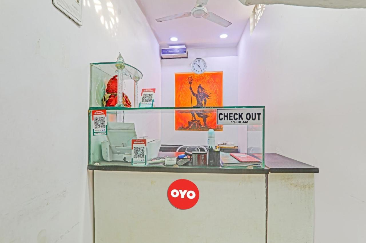 Oyo Flagship 81064 Chaudhary In Hotell Gorakhpur Eksteriør bilde