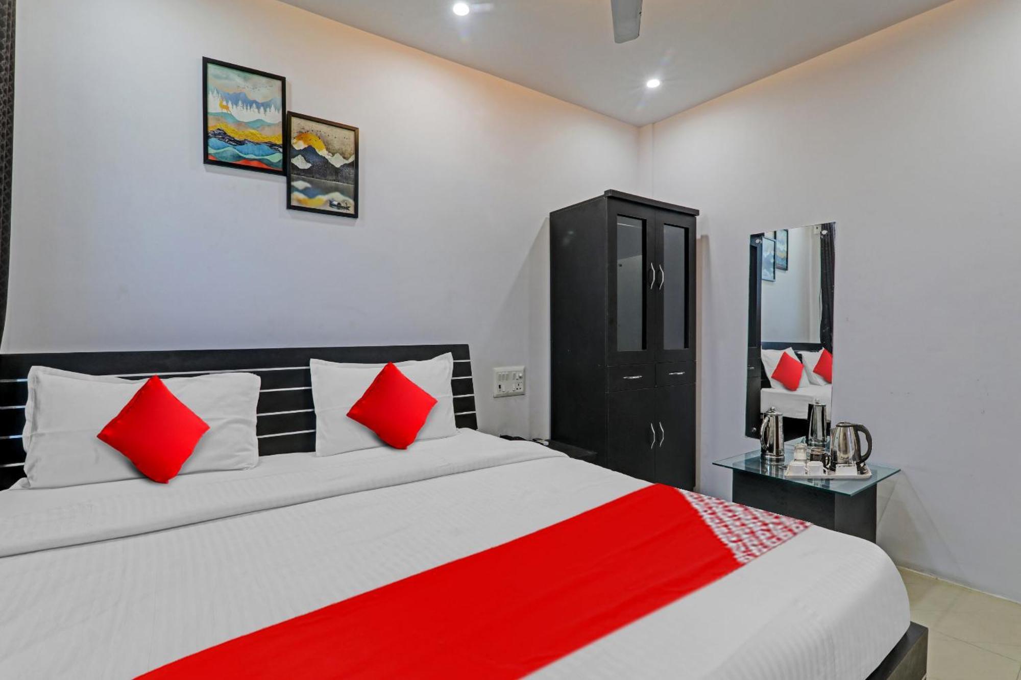 Oyo Flagship 81064 Chaudhary In Hotell Gorakhpur Eksteriør bilde