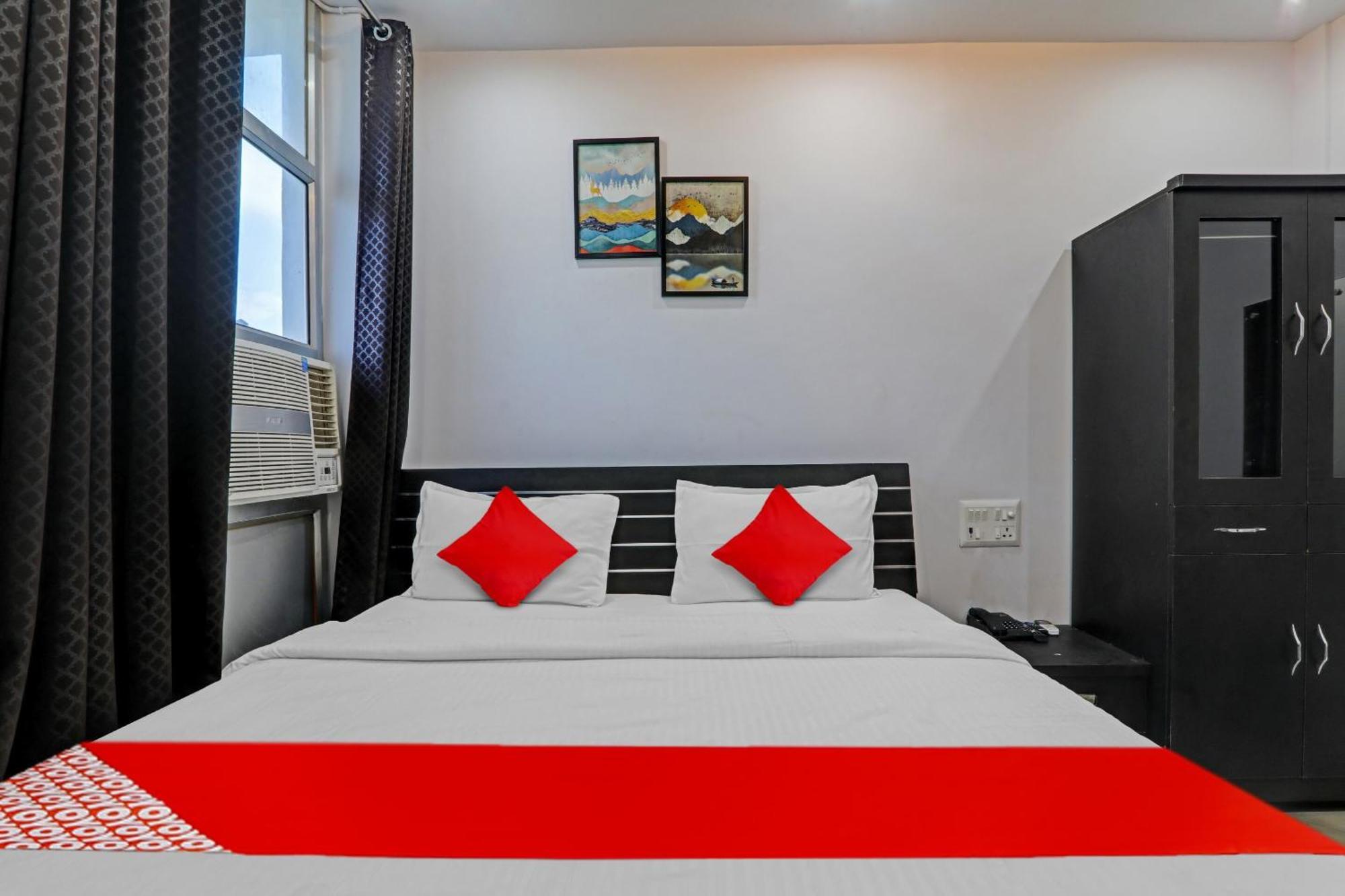 Oyo Flagship 81064 Chaudhary In Hotell Gorakhpur Eksteriør bilde